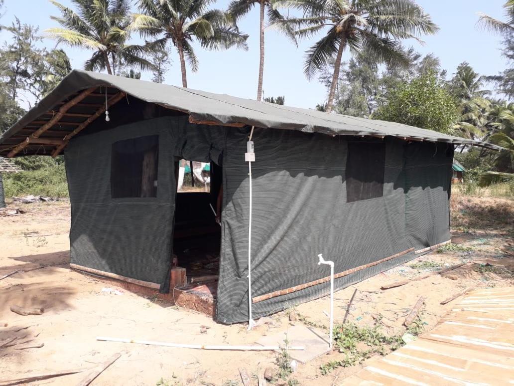 Отель Anaariya Beach Front Gokarna Гокарна Экстерьер фото